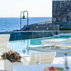 https://royal-marina-suites.in-canary-islands.com